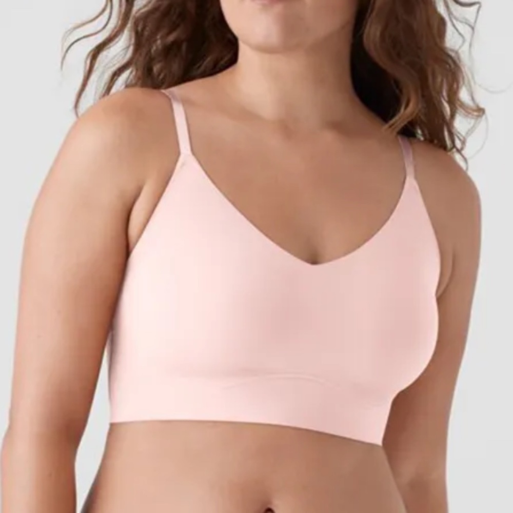 True & Co | Body Lift Triangle Adjustable Strap Bra.